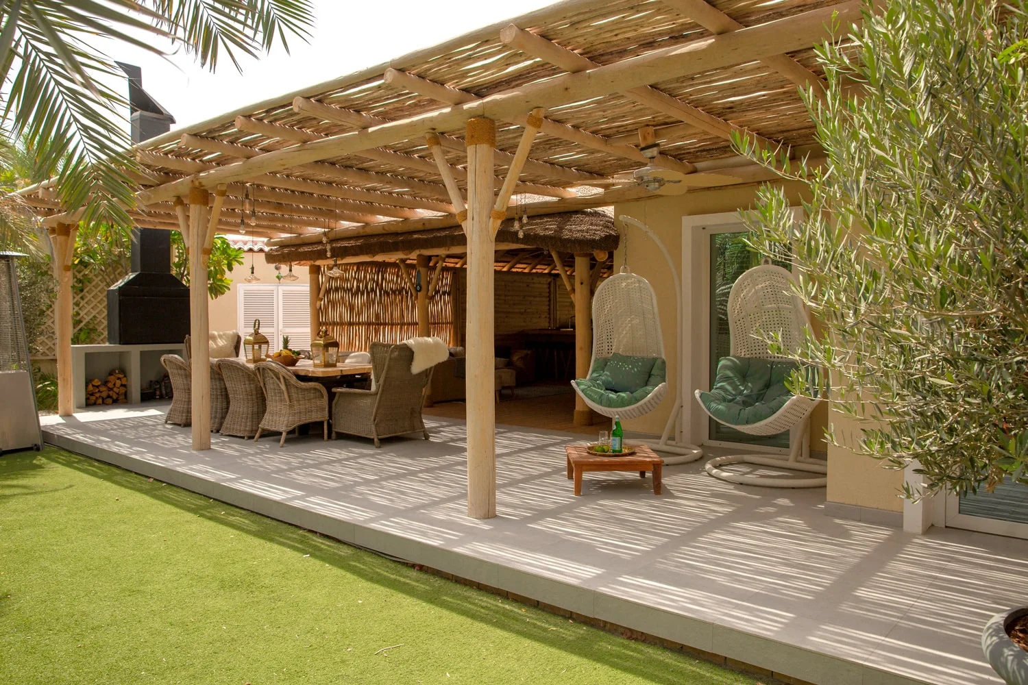 Faut-il un permis de construire pour installer une pergola en bois ?